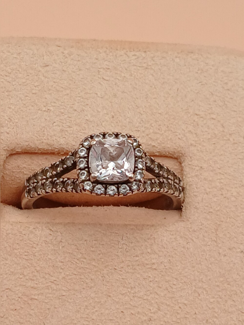Fancy Elegant EC 925 Silver Ring Size 7